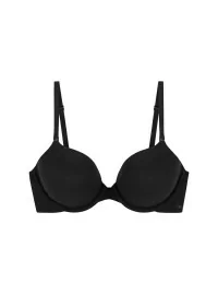 Triumph virsbūves make-up WHP