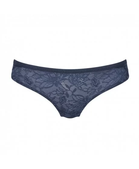 Triumph Amourette Charm Brazīlijas 01