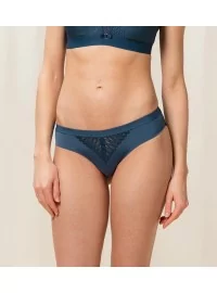 Triumph Aura Spotlight Brazīlijas