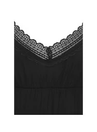 Vilinošs naktskrekls ar mini garumu Lascana