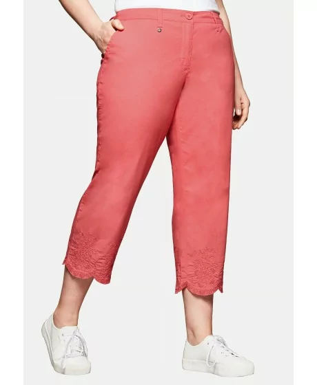 Sheego kapri bikses ar izšūtiem galiem