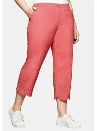 Sheego kapri bikses ar izšūtiem galiem