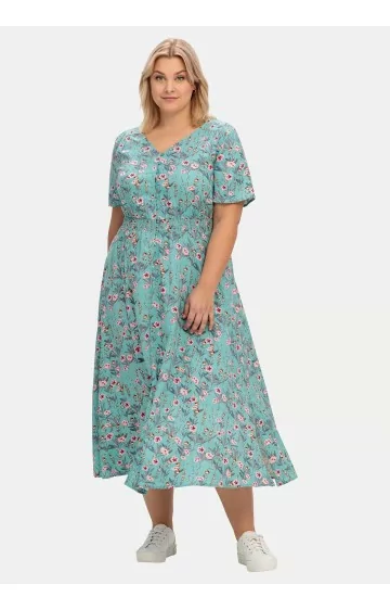 Romantiska viskozes kleita Sheego by Joe Browns