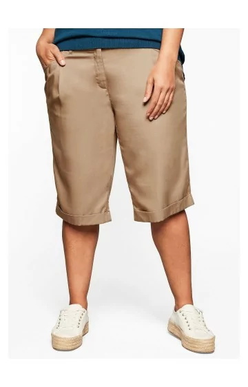 Sheego Bermudu salas