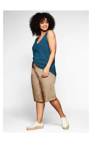 Sheego Bermudu salas