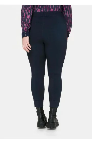 Sheego bikses ar augumu formējošu efektu