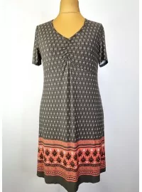 Boysen's adīta kleita