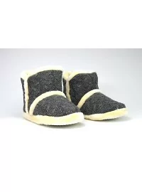 Siltas mājas čības