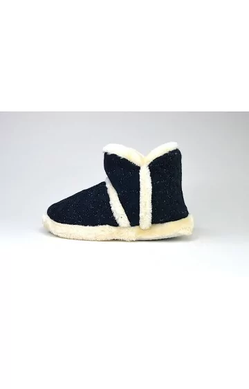 Siltas mājas čības