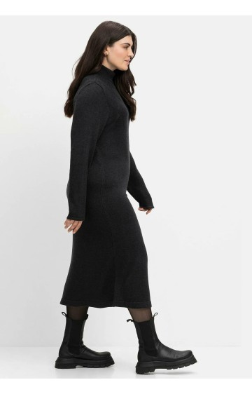 Sheego trikotāžas kleita ar kašmira audumu taisnā siluetā Sheego trikotāžas kleita ar kašmira audumu taisnā siluetā