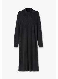 Sheego trikotāžas kleita ar kašmira audumu taisnā siluetā Sheego trikotāžas kleita ar kašmira audumu taisnā siluetā