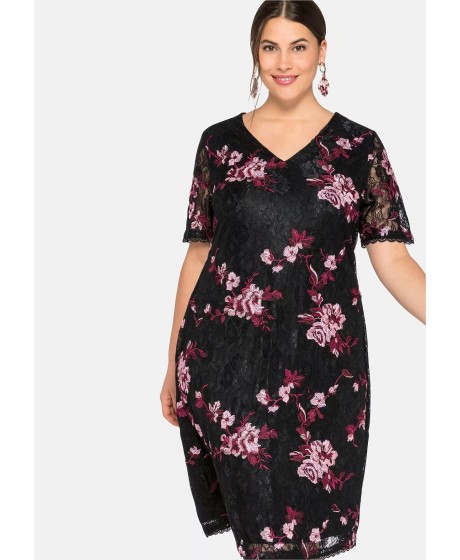 Sheego mežģīņu kleita ar oderējumu