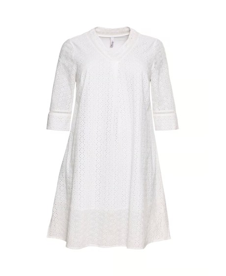 Izšūta Sheego kleita