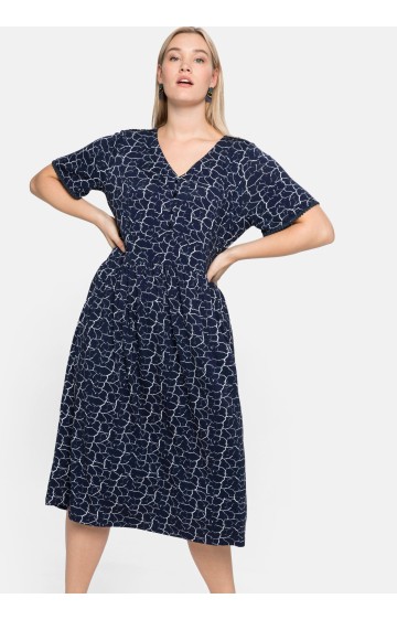 Sheego adīta kleita ar īsām piedurknēm