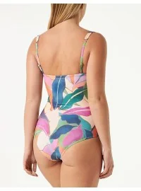 Triumph Summer Allure OPD Triumph Summer Allure OPD