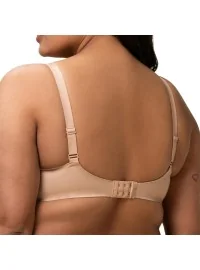 Triumph Body Make-Up Soft Touch WHP