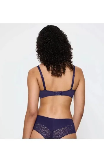 Triumph Amourette Spotlight WHP X
