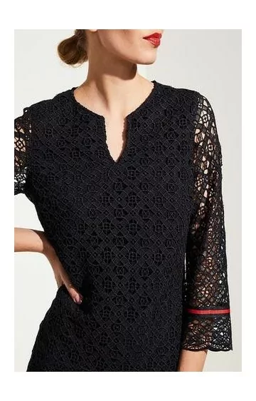 COMMA mežģīņu kleita