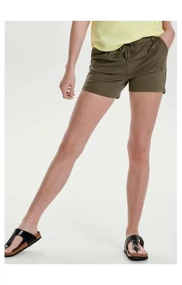 "Poptrash šorti, ko tikai