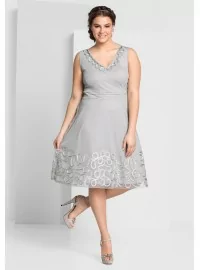 SHEEGO kokteiļkleita