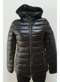 Īsa stepēta jaka ARTIKA