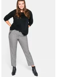 Kastētas melnas/baltas Sheego bikses