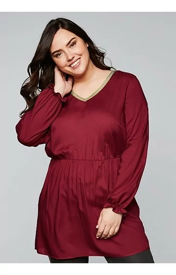 Rubīna sarkanā Sheego tunika