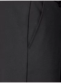 MONA bikses klasiskā piegriezumā