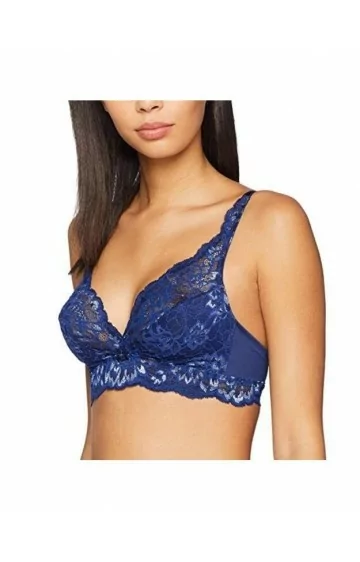 TRIUMFS AMOURETTE ŠARMS N