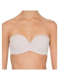 TRIUMPH Body Make-up Essentials WDP