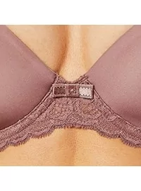 TRIUMPH Amourette Spotlight WHP