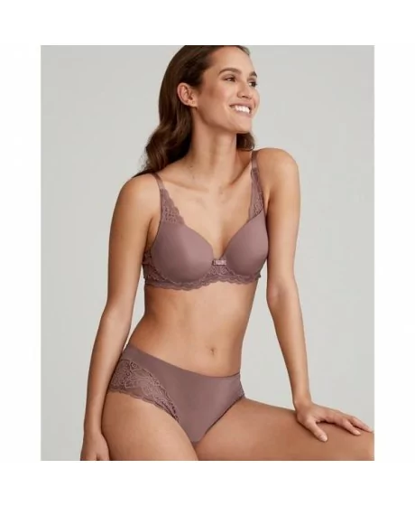 TRIUMPH Amourette Spotlight WHP