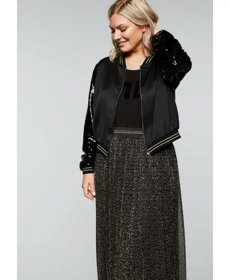 Svārki no kolekcijas Sheego by Miyabi Kawai