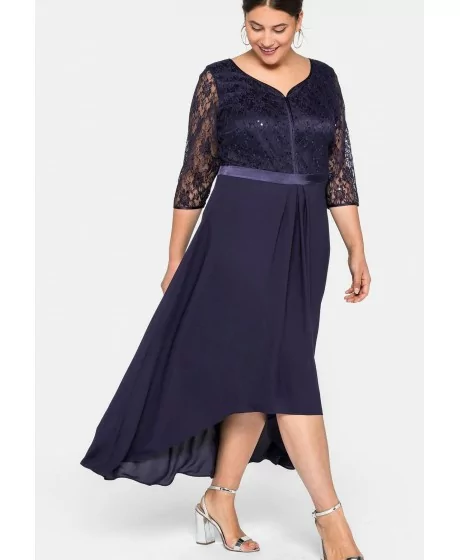 Sievišķīga un eleganta Sheego kleita