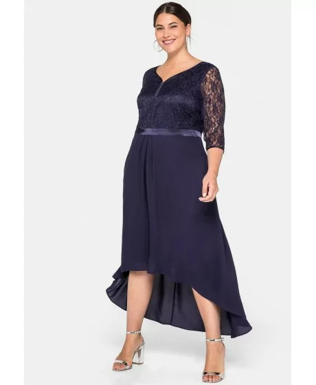 Sievišķīga un eleganta Sheego kleita