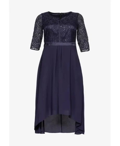 Sievišķīga un eleganta Sheego kleita