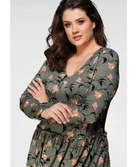 Adīta kleita no Boysen's kolekcijas