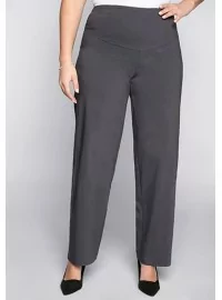 Sheego bikses ar iebūvētām ķermeņa formu veidojošām biksītēm