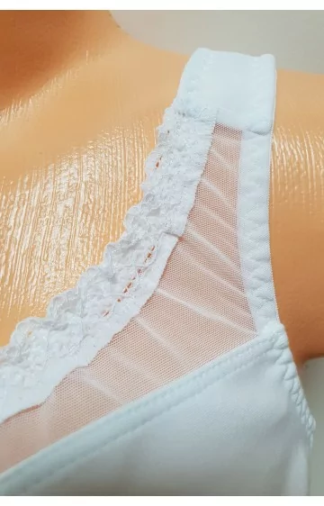 NUANCE krūšturis bez karkasa un iepakošanas