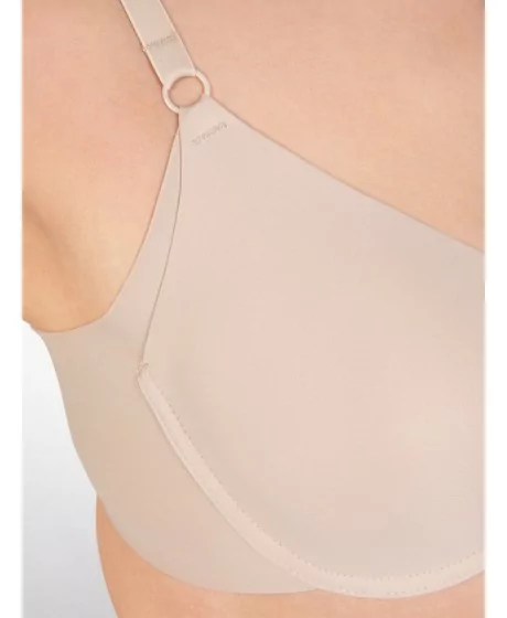 Inovatīva piegriezuma krūšturis NATURANA