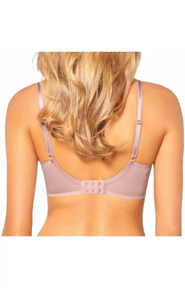 TRIUMPH AMOURETTE CHARM WP01