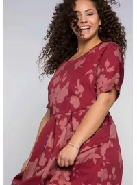 Sheego kokvilnas kleita ar ķermeni formējošu apakšveļu Sheego kokvilnas kleita ar ķermeni formējošu apakšveļu