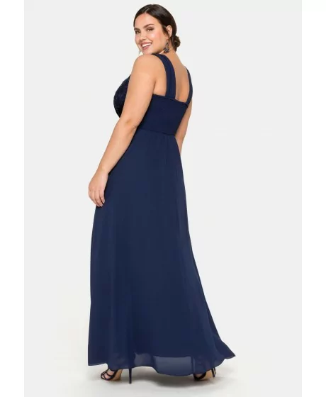 Sheego vakarkleita ar plandošiem svārkiem