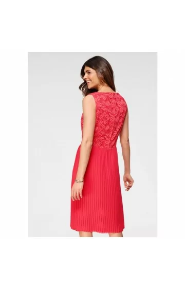 Select By Hermann Lange svētku kleita