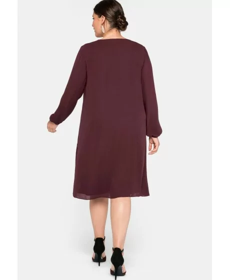 Daudzslāņaina zvana formas kleita Sheego