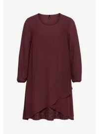 Daudzslāņaina zvana formas kleita Sheego