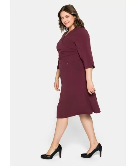 Masīva Sheego kleita ar regulējamu apakšveļu