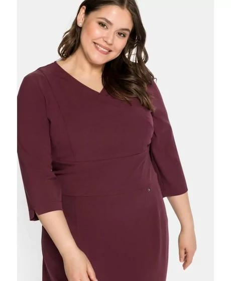 Masīva Sheego kleita ar regulējamu apakšveļu