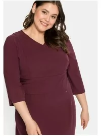 Masīva Sheego kleita ar regulējamu apakšveļu