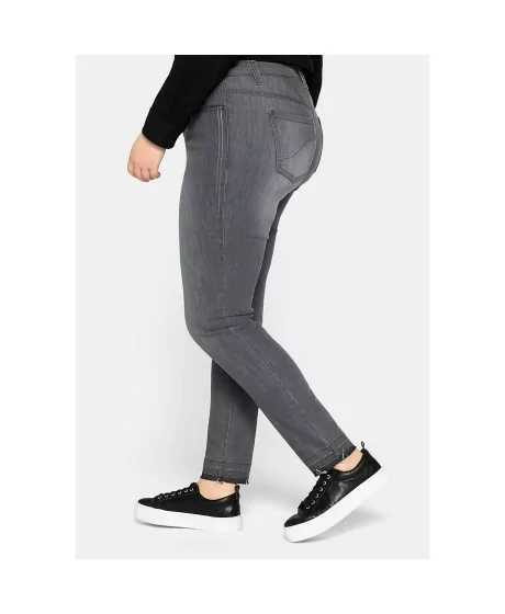 Slim-fit džinsi Sheego